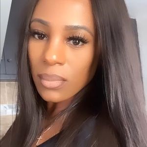 Hi there, I’m Dionne!